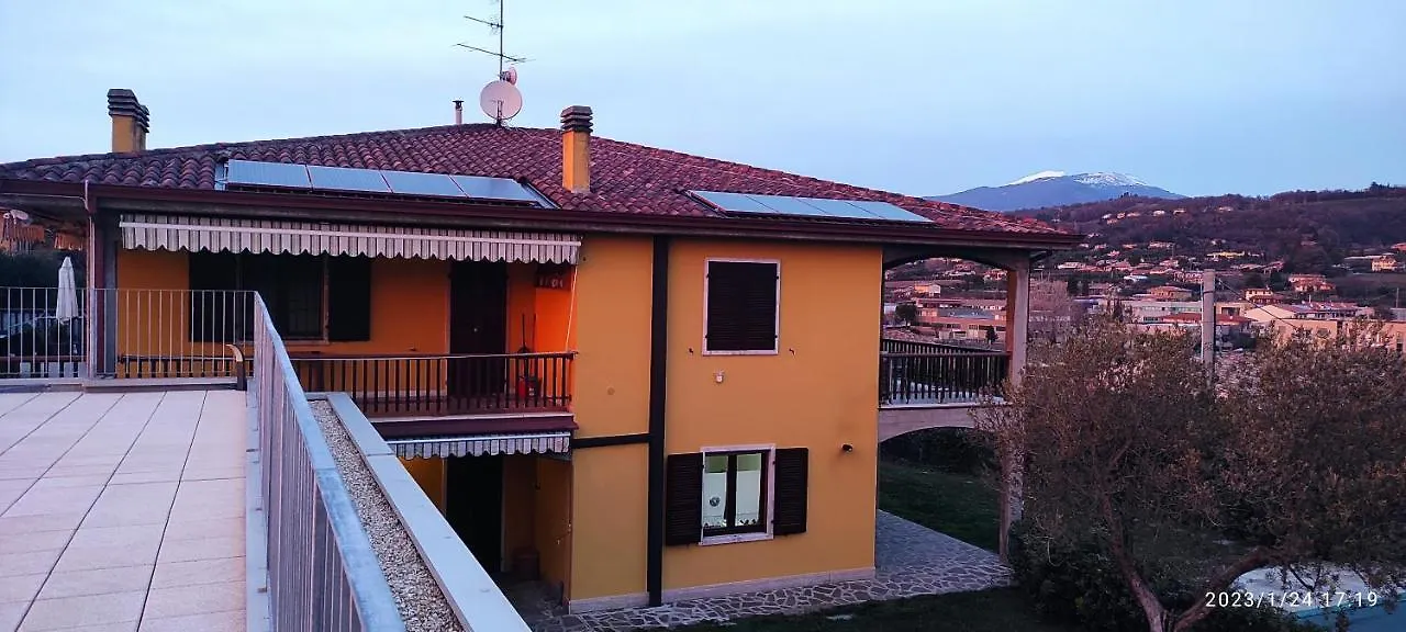 Apartment Appartamenti A Bardolino Italy