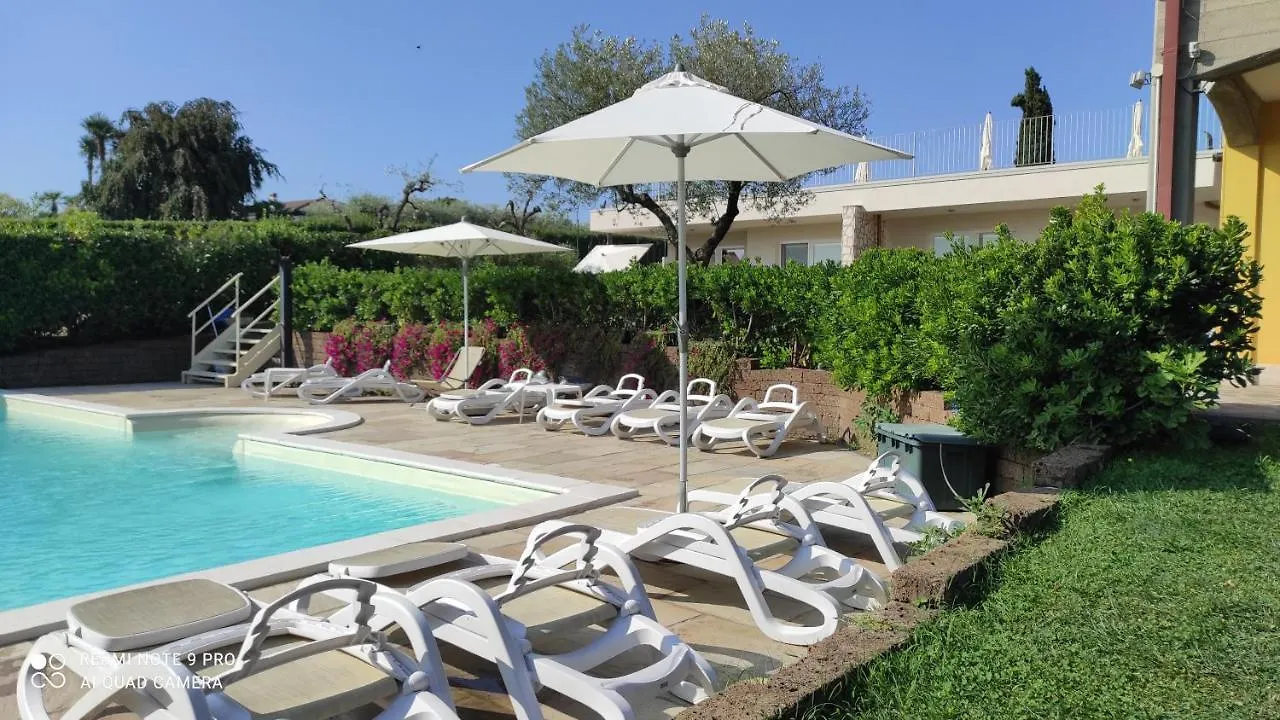 Apartment Appartamenti A Bardolino Italy